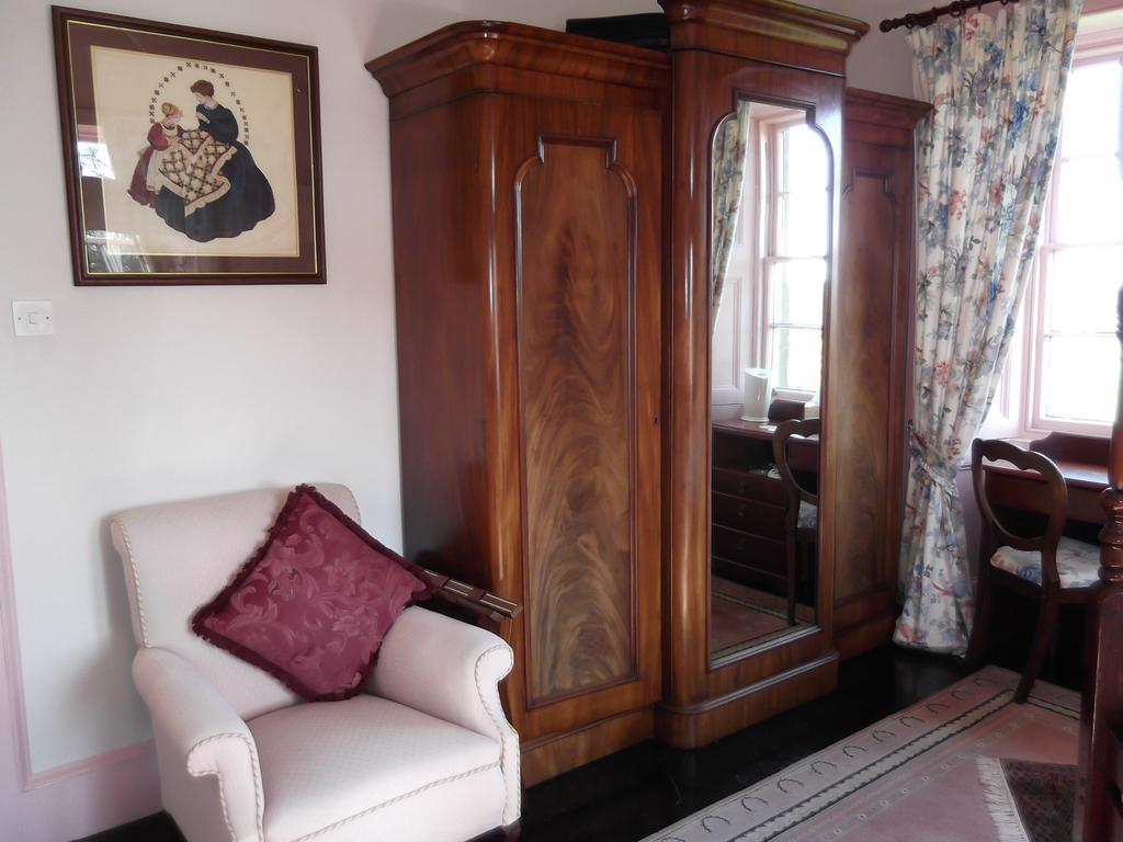 Kirkpatrick House Bed & Breakfast เกรทนากรีน ห้อง รูปภาพ